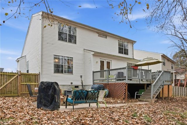 3714 Bridlepath LN, Suffolk, VA 23435