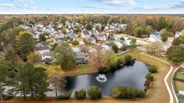 3714 Bridlepath LN, Suffolk, VA 23435