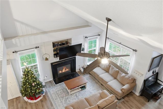 3714 Bridlepath LN, Suffolk, VA 23435