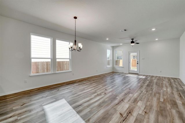 1624 River Plateau DR, Leander, TX 78641