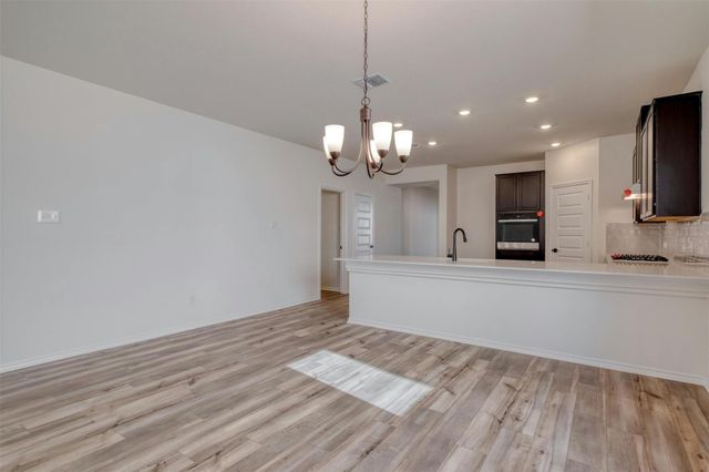 1624 River Plateau DR, Leander, TX 78641