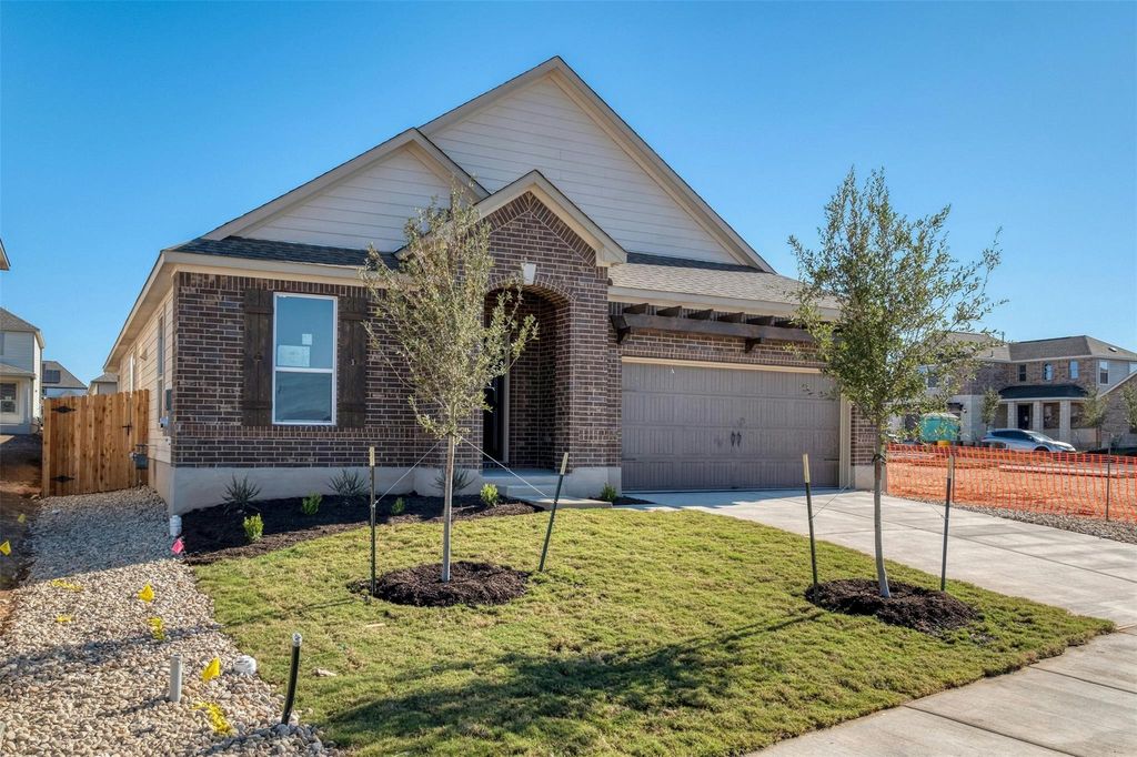1624 River Plateau DR, Leander, TX 78641