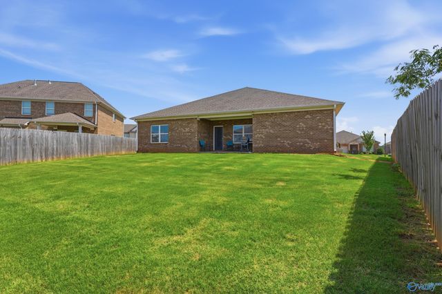 7702 Timber Grove Lane, Huntsville, AL 35806