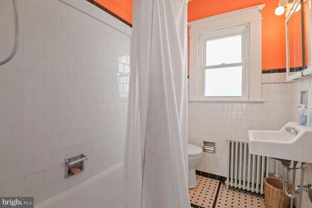 2948 EDGEWOOD AVE, Parkville, MD 21234