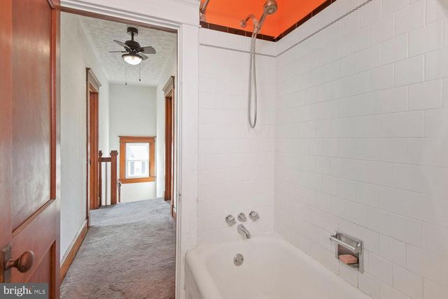 2948 EDGEWOOD AVE, Parkville, MD 21234