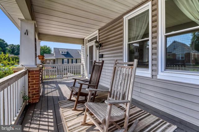 2948 EDGEWOOD AVE, Parkville, MD 21234