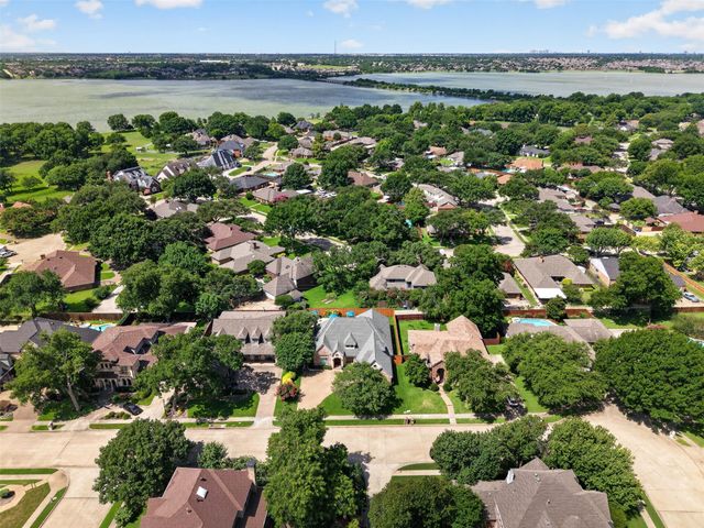1505 Shadybrook Lane, Rowlett, TX 75088