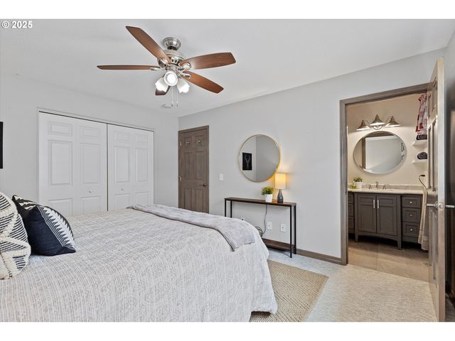 1012 E FOOTHILLS Dr, Newberg, OR 97132