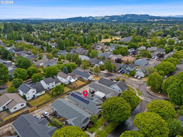 1012 E FOOTHILLS Dr, Newberg, OR 97132