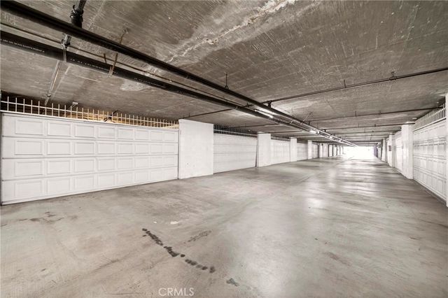 14928 Halldale 19, Gardena, CA 90247