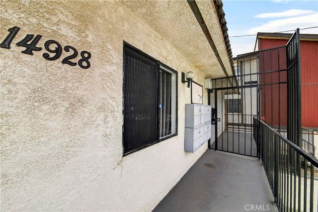 14928 Halldale 19, Gardena, CA 90247