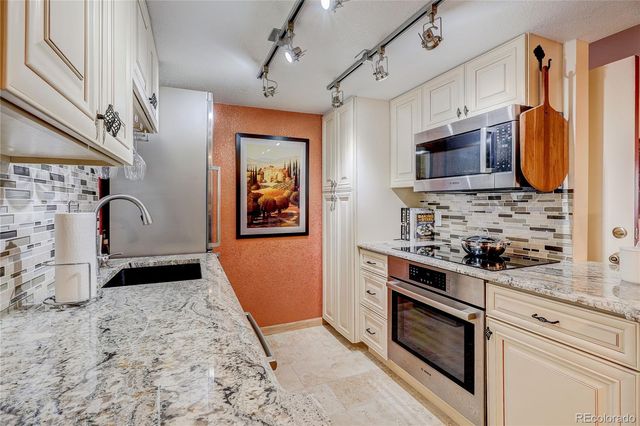 8335 Fairmount Drive 105, Denver, CO 80247