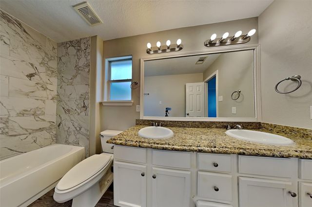 10212 Stone Gate Drive, Conroe, TX 77385