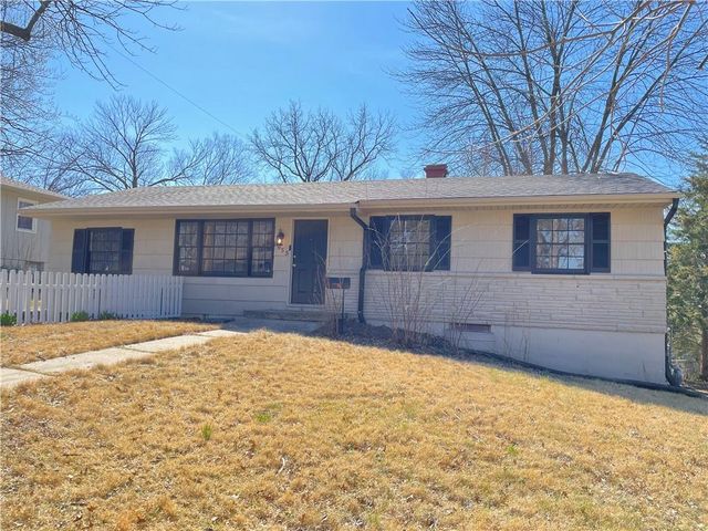 8955 E 54th Street, Raytown, MO 64133