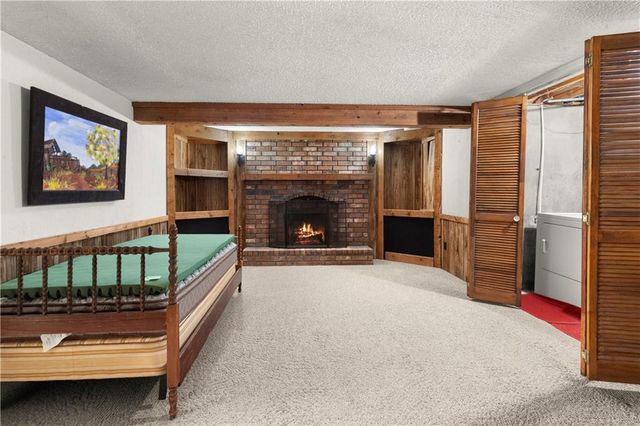 2505 S Whitney Avenue, Independence, MO 64057