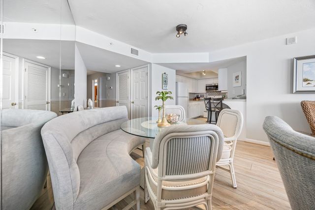 201 S Ocean Blvd Unit 701, North Myrtle Beach, SC 29582