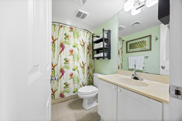 201 S Ocean Blvd Unit 701, North Myrtle Beach, SC 29582