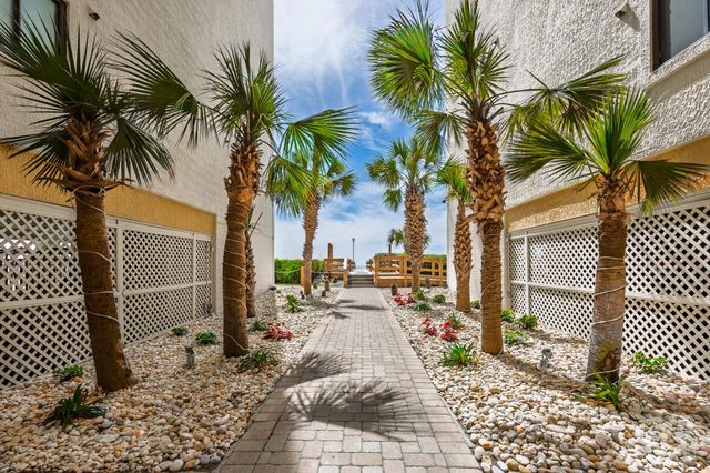 201 S Ocean Blvd Unit 701, North Myrtle Beach, SC 29582