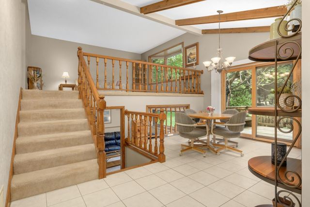 654 Tanglewood Drive, Shoreview, MN 55126