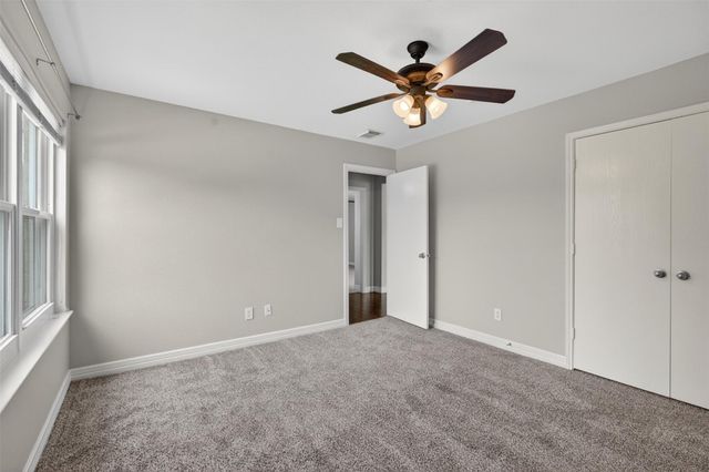 17111 Kemble Creek Drive, Houston, TX 77084