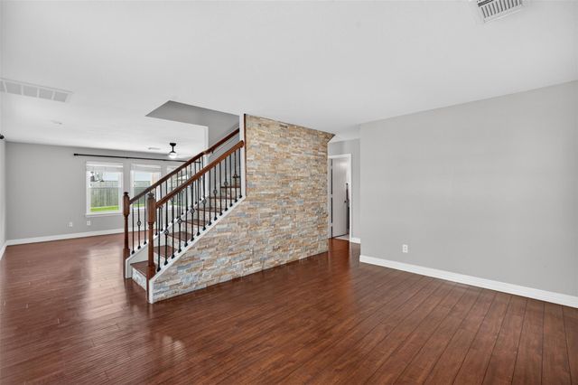 17111 Kemble Creek Drive, Houston, TX 77084
