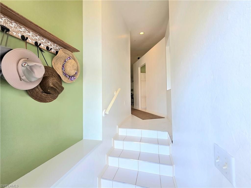 12070 Summergate CIR 201, FORT MYERS, FL 33913 — exterior