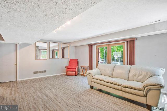 1180 BAY HIGHLANDS DR, Annapolis, MD 21403