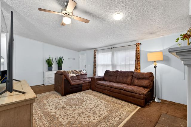 516 Green Willow Drive, Inman, SC 29349