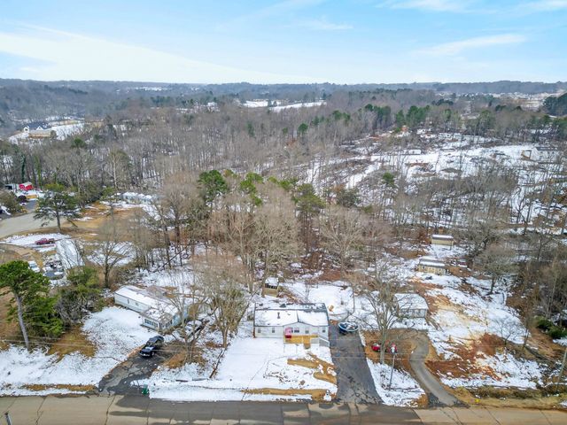 516 Green Willow Drive, Inman, SC 29349