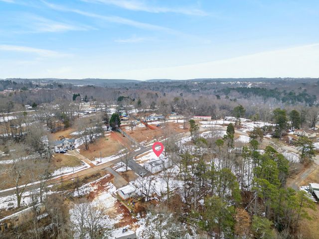 516 Green Willow Drive, Inman, SC 29349