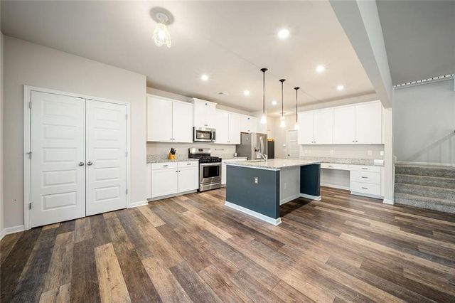 124 Malbone Street, Cartersville, GA 30120