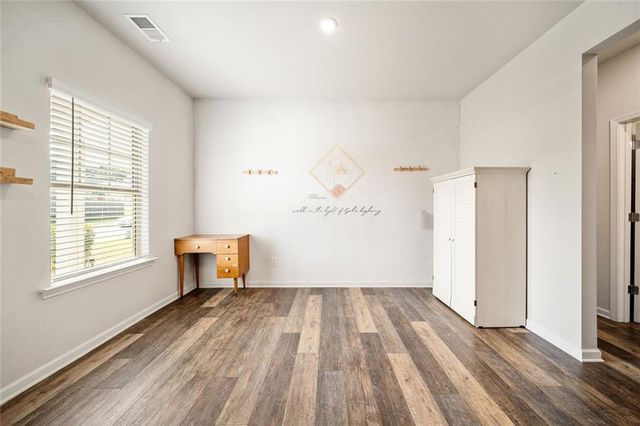124 Malbone Street, Cartersville, GA 30120