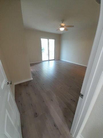 2812 N Bismark Lane, Jupiter, FL 33458