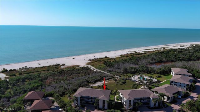 1919 Olde Middle Gulf DR 106, Sanibel, FL 33957