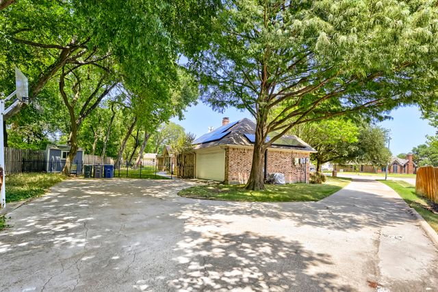 1522 Bonanza Court, Sachse, TX 75048