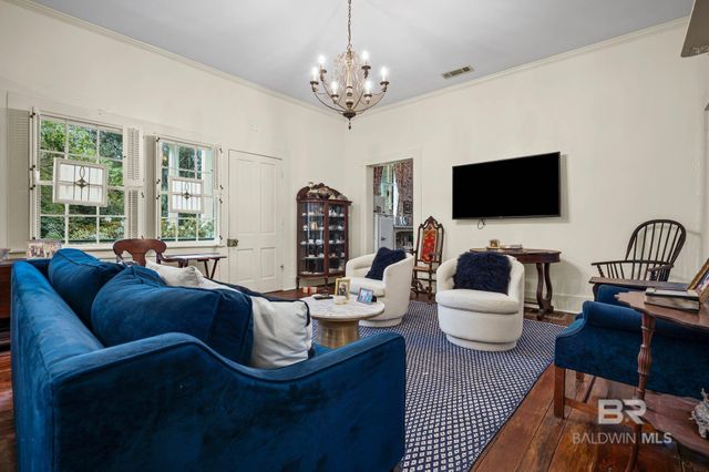 23561 Main Street, Fairhope, AL 36532