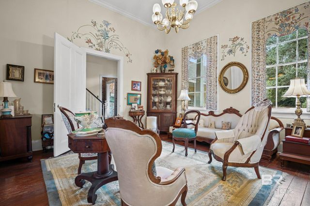 23561 Main Street, Fairhope, AL 36532