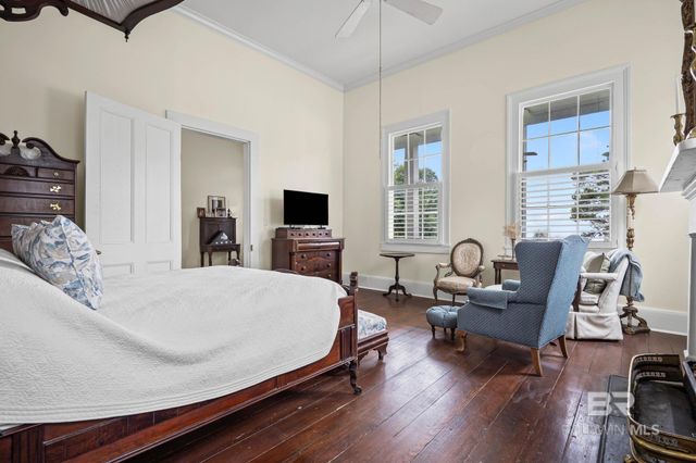 23561 Main Street, Fairhope, AL 36532