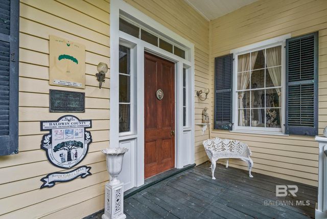 23561 Main Street, Fairhope, AL 36532