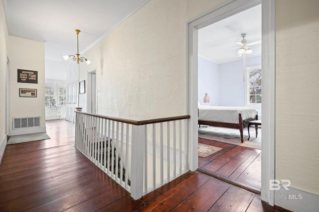 23561 Main Street, Fairhope, AL 36532