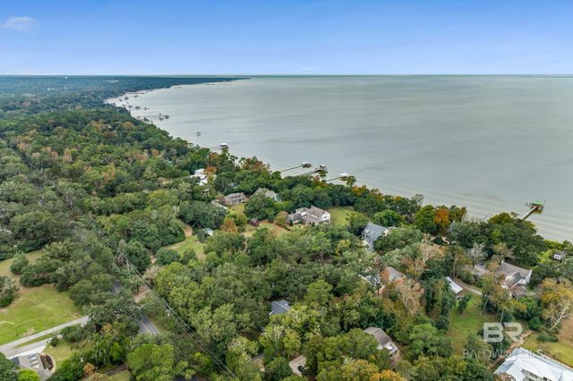 23561 Main Street, Fairhope, AL 36532