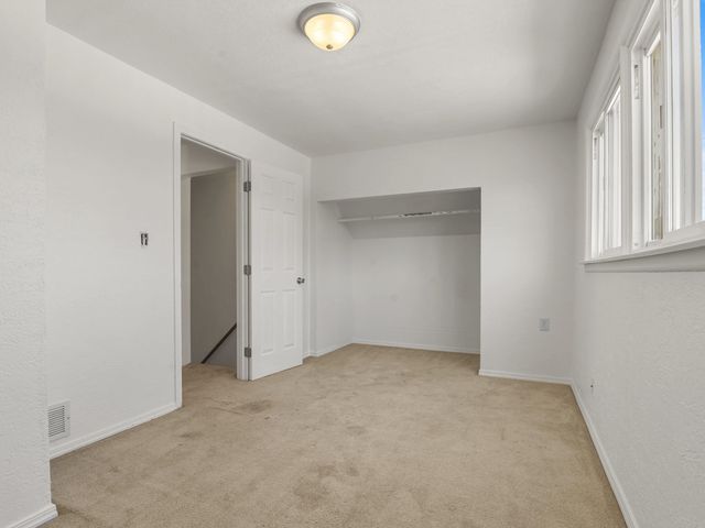 1637 E Longfellow Ave, Spokane, WA 99207
