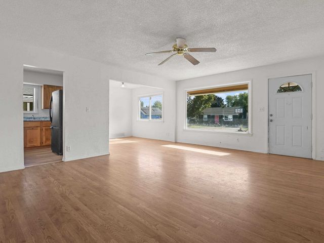 1637 E Longfellow Ave, Spokane, WA 99207