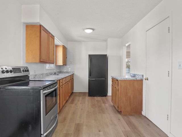 1637 E Longfellow Ave, Spokane, WA 99207