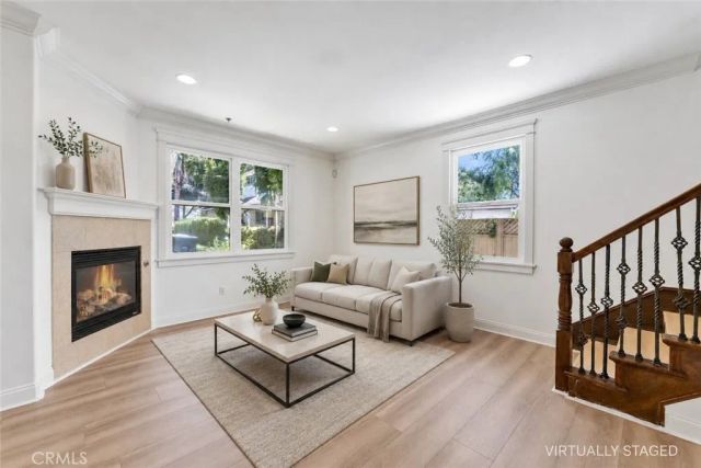 1590 Locust, Pasadena, CA 91106