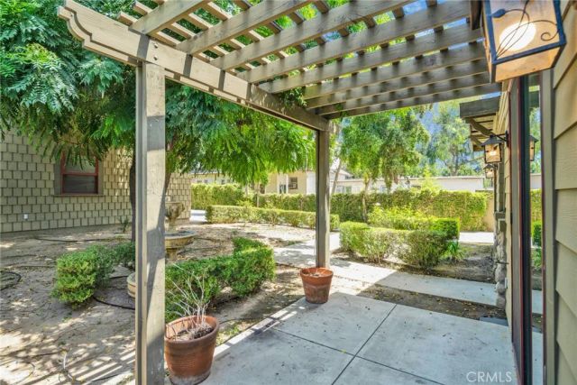 1590 Locust, Pasadena, CA 91106