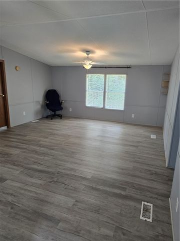 234 Forest Lane, Starr, SC 29684