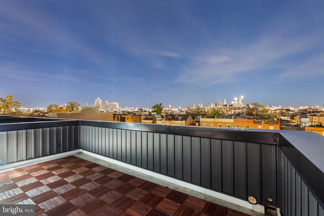 1242 E OXFORD ST, Philadelphia, PA 19125