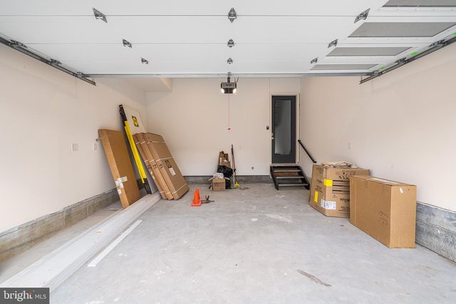 1242 E OXFORD ST, Philadelphia, PA 19125