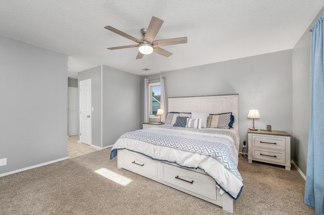 2323 N Stoneybrook Ct, Wichita, KS 67226